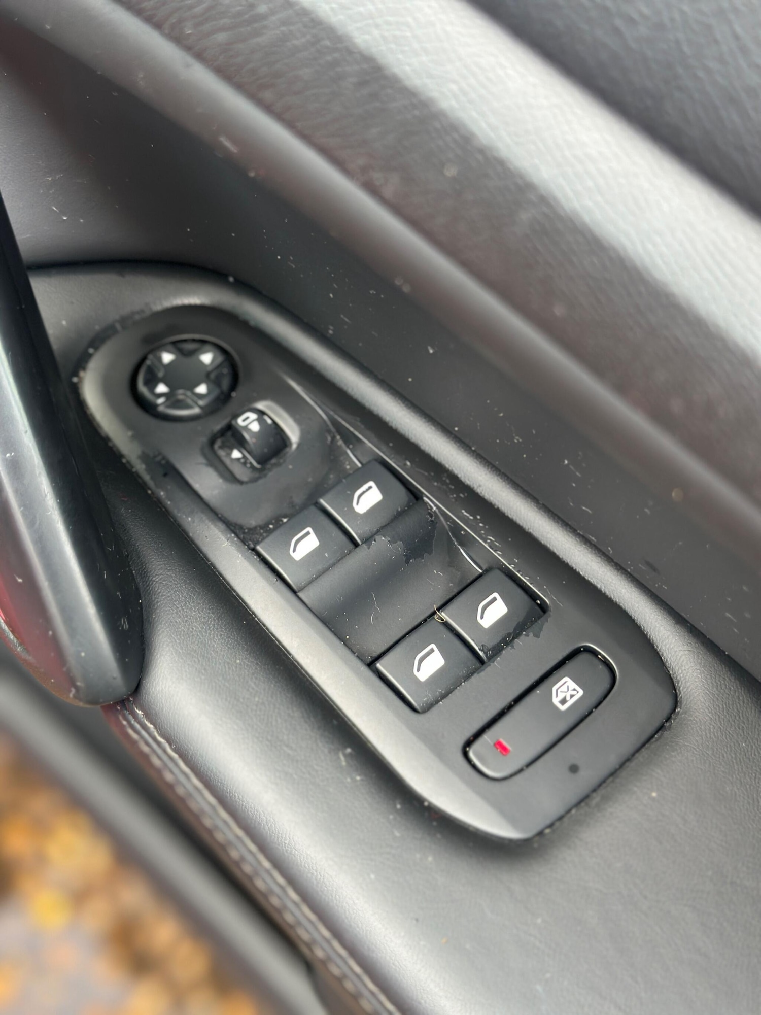 Used Peugeot 308 2014 for sale - 77468130: Photo 28