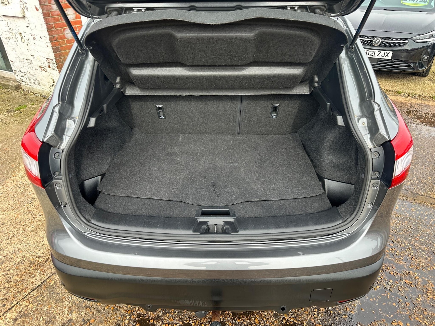 Used Nissan Qashqai for sale - 77824794: Photo 9