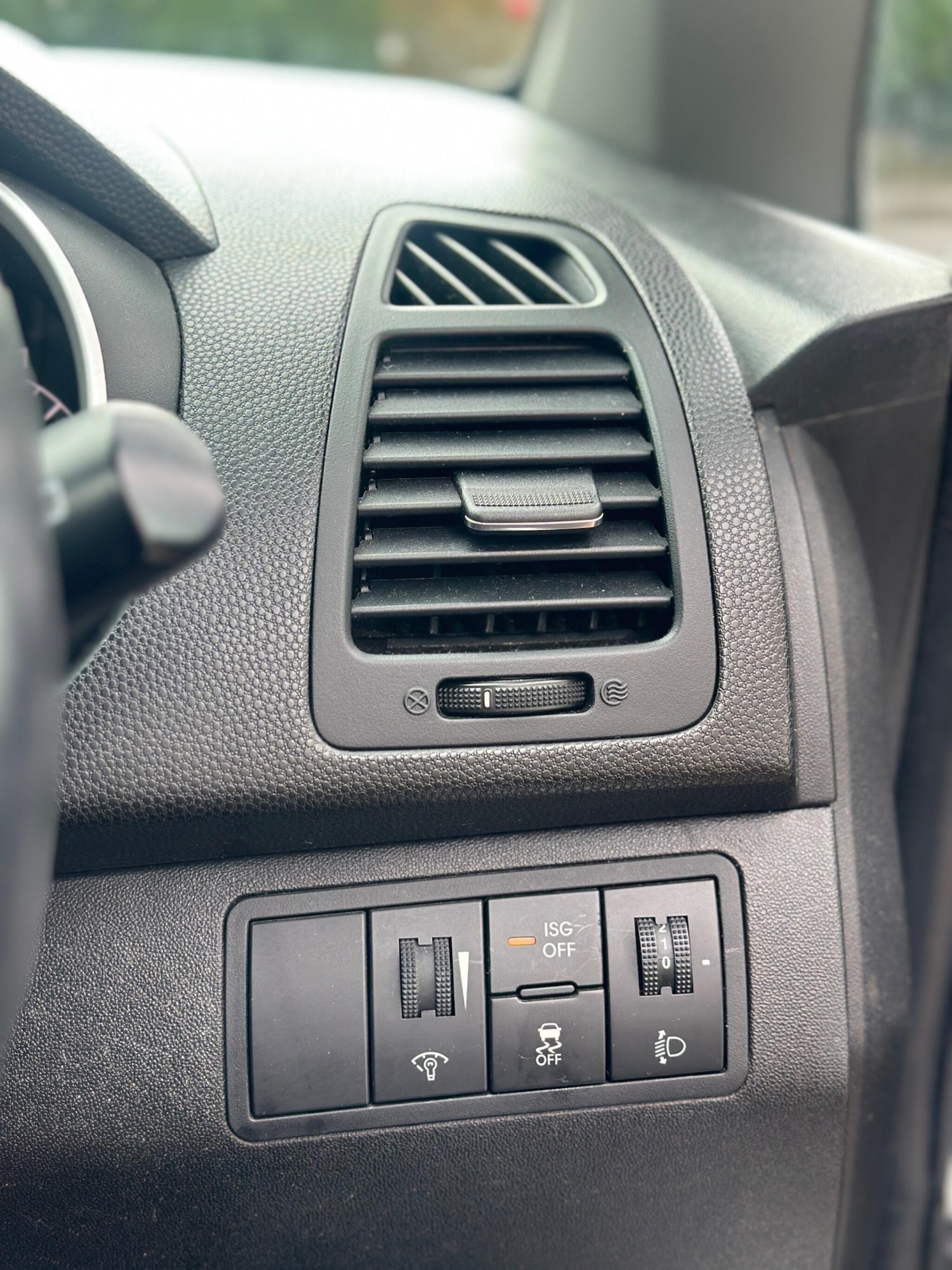 Used Kia Venga 2012 for sale - 77924937: Photo 16