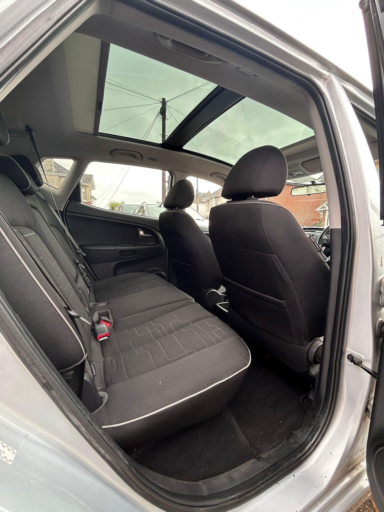 Used Kia Venga 2012 for sale - 77924937: Photo 25