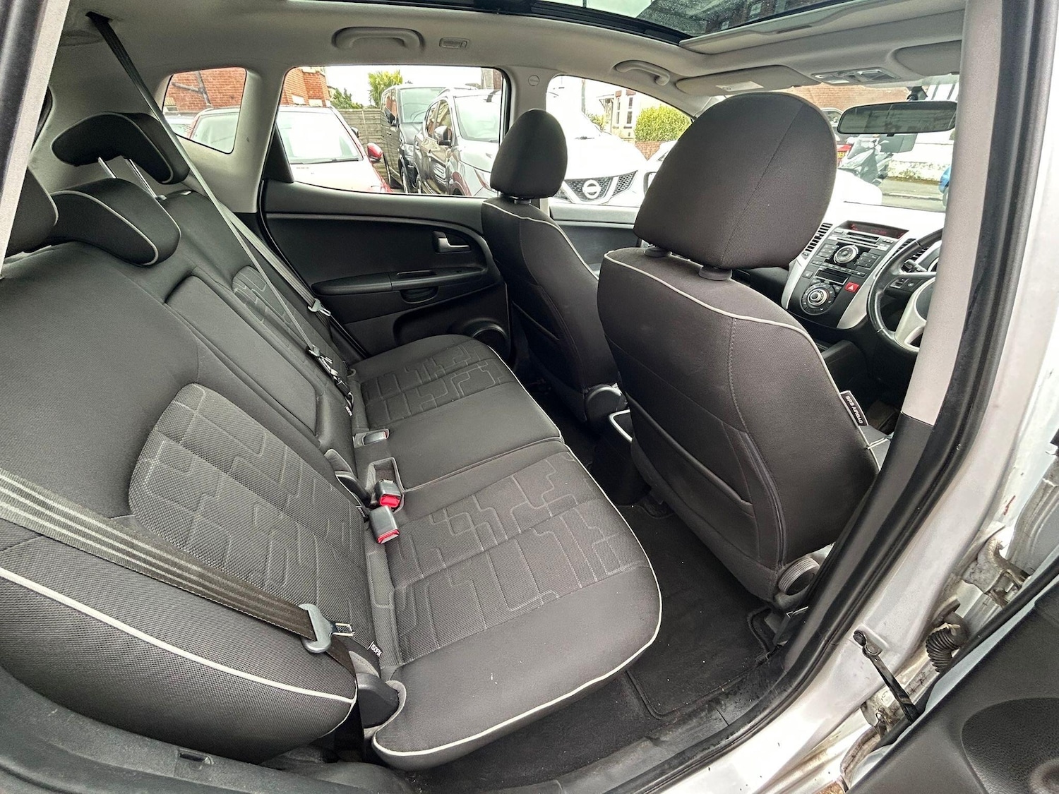 Used Kia Venga 2012 for sale - 77924937: Photo 26