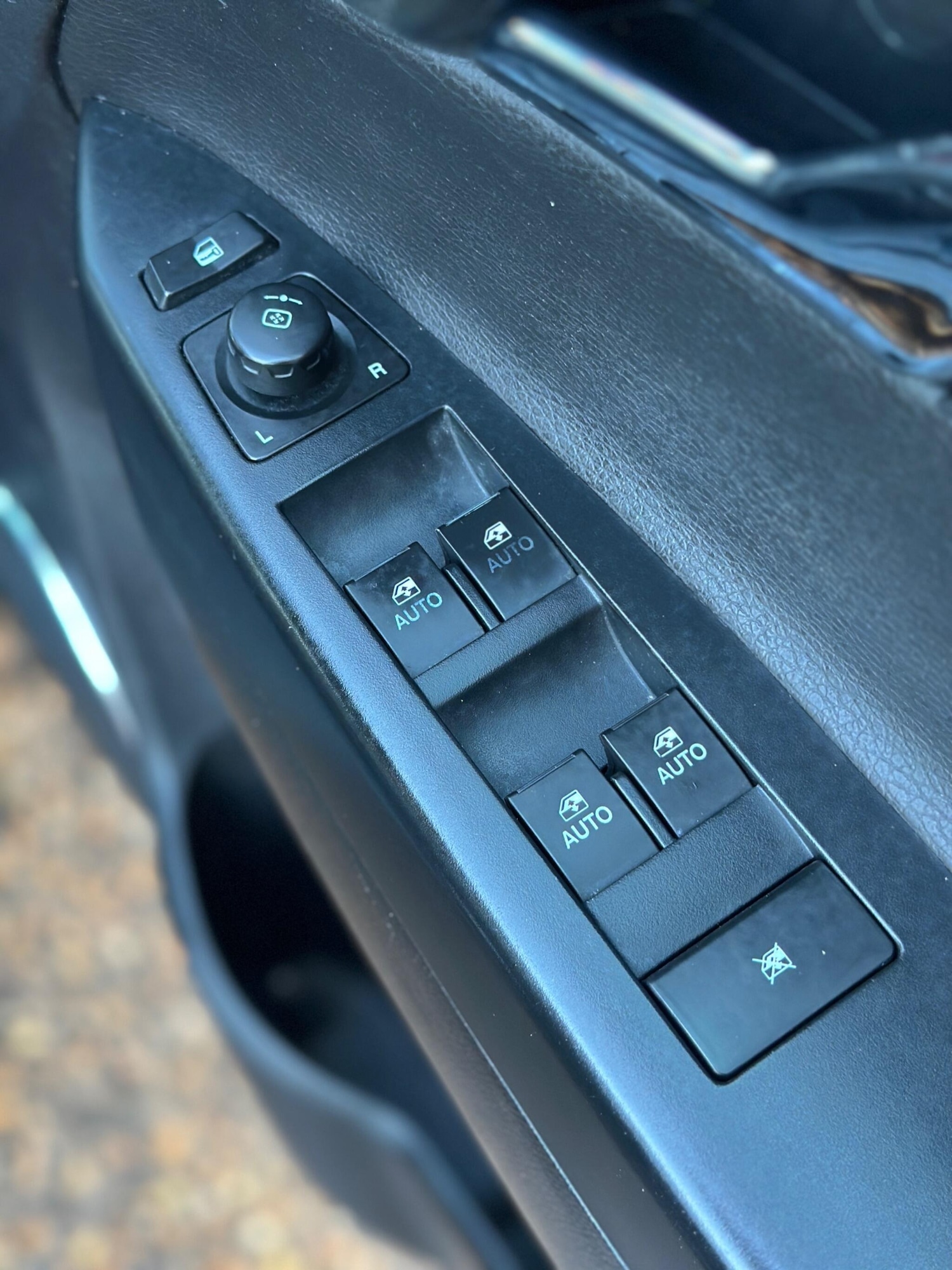 Used Vauxhall Antara 2014 for sale - 76952280: Photo 26