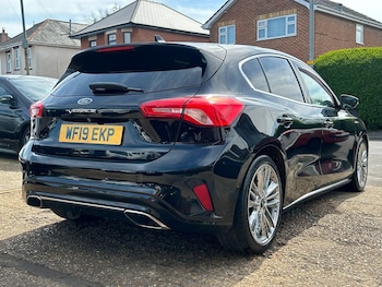 Used Ford Focus 2019 for sale - 78362174: Photo