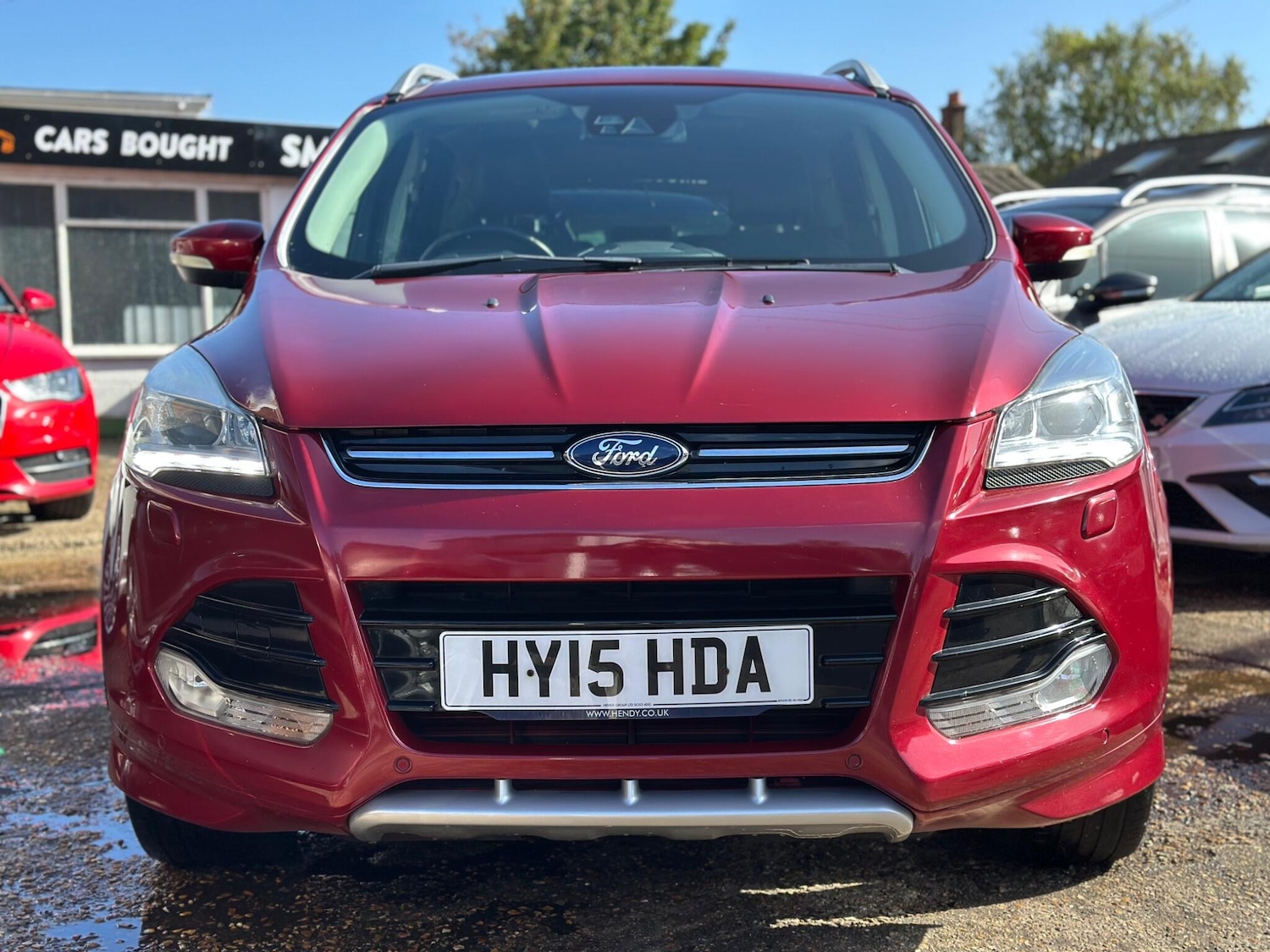 Used Ford Kuga 2015 for sale - 76945983: Photo 2