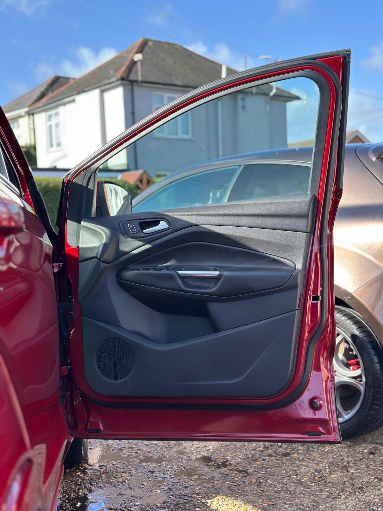 Used Ford Kuga 2015 for sale - 76945983: Photo 30