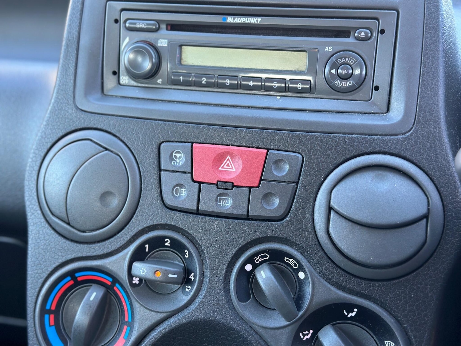 Used Fiat Panda 2011 for sale - 77441444: Photo 14