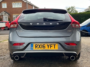 Used Volvo V40 2016 for sale - 78548223: Photo