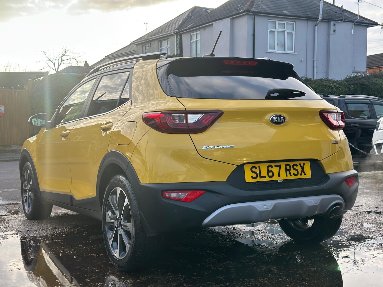 Used Kia Stonic 2017 for sale - 76965523: Photo 10