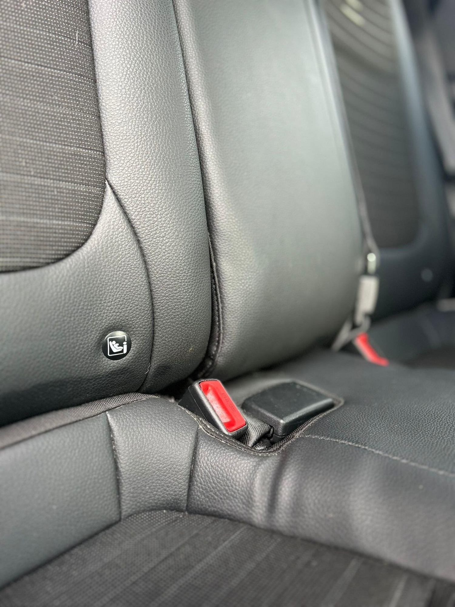 Used Kia Stonic 2017 for sale - 76965523: Photo 27