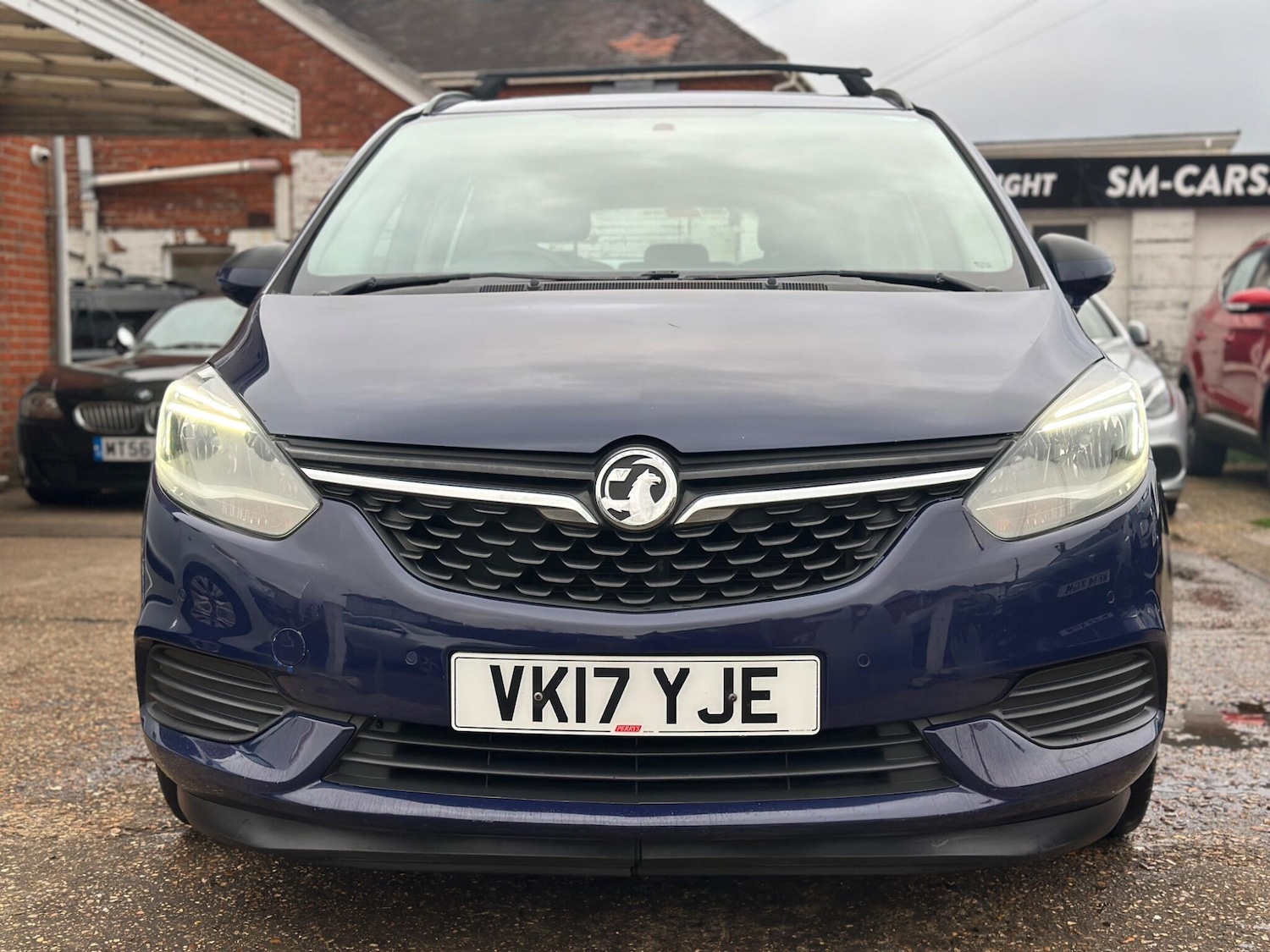 Used Vauxhall Zafira 2017 for sale - 76953286: Photo 2