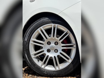 Used Toyota Yaris 2010 for sale - 78855242: Photo