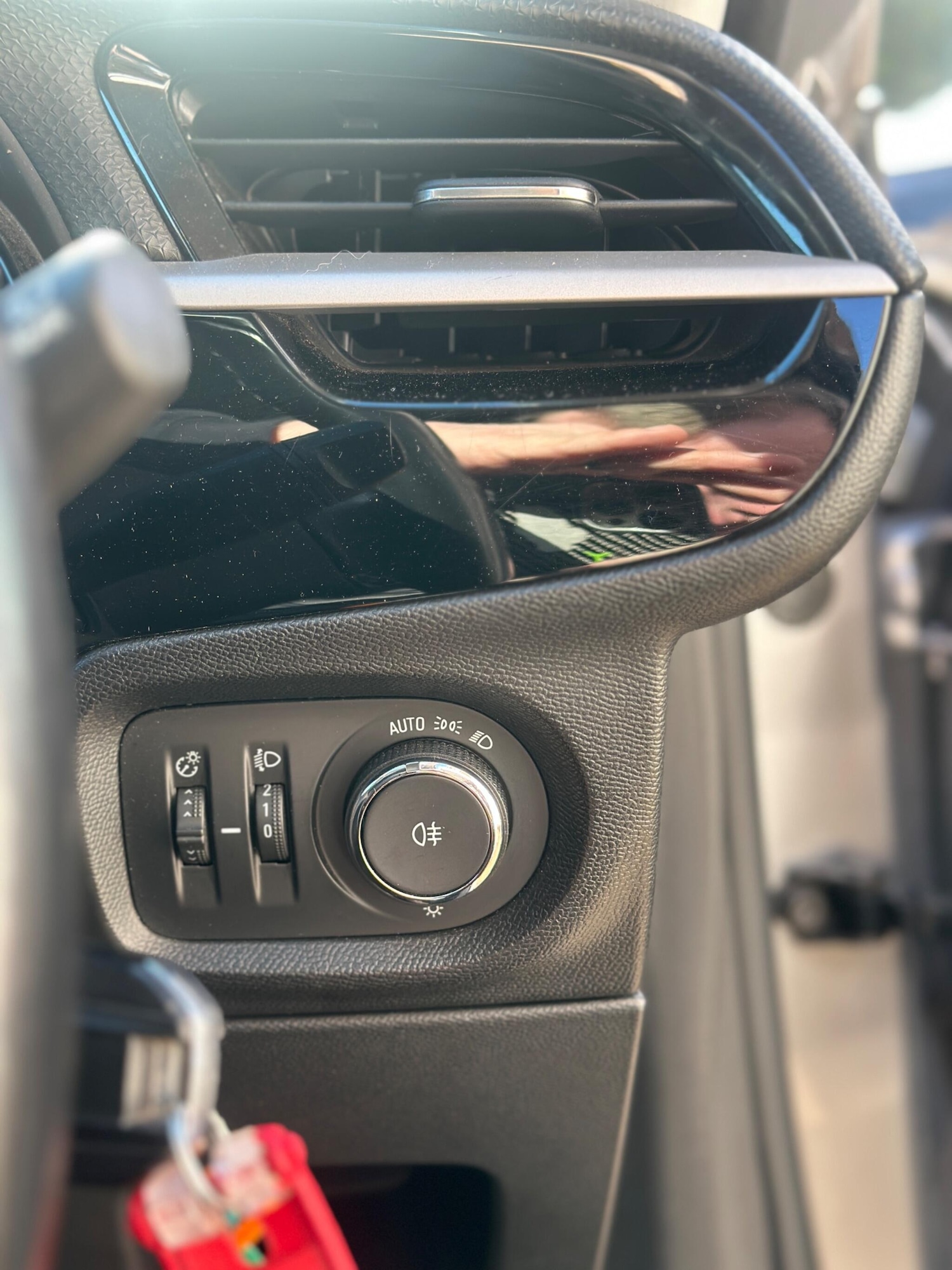 Used Vauxhall Corsa for sale - 77351436: Photo 14