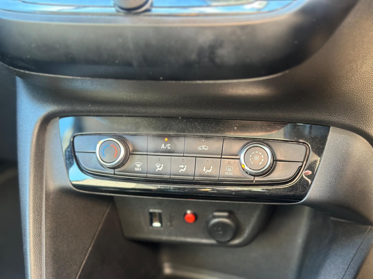 Used Vauxhall Corsa for sale - 77351436: Photo 19