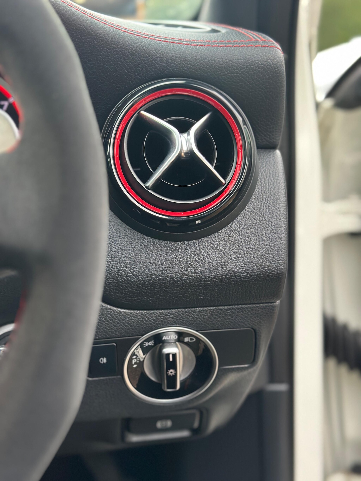 Used Mercedes-Benz GLA 2015 for sale - 76945971: Photo 20