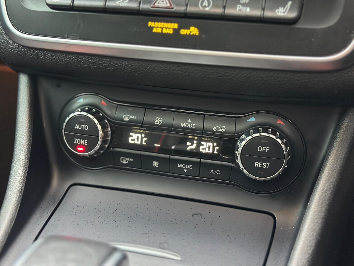 Used Mercedes-Benz GLA 2015 for sale - 76945971: Photo 27