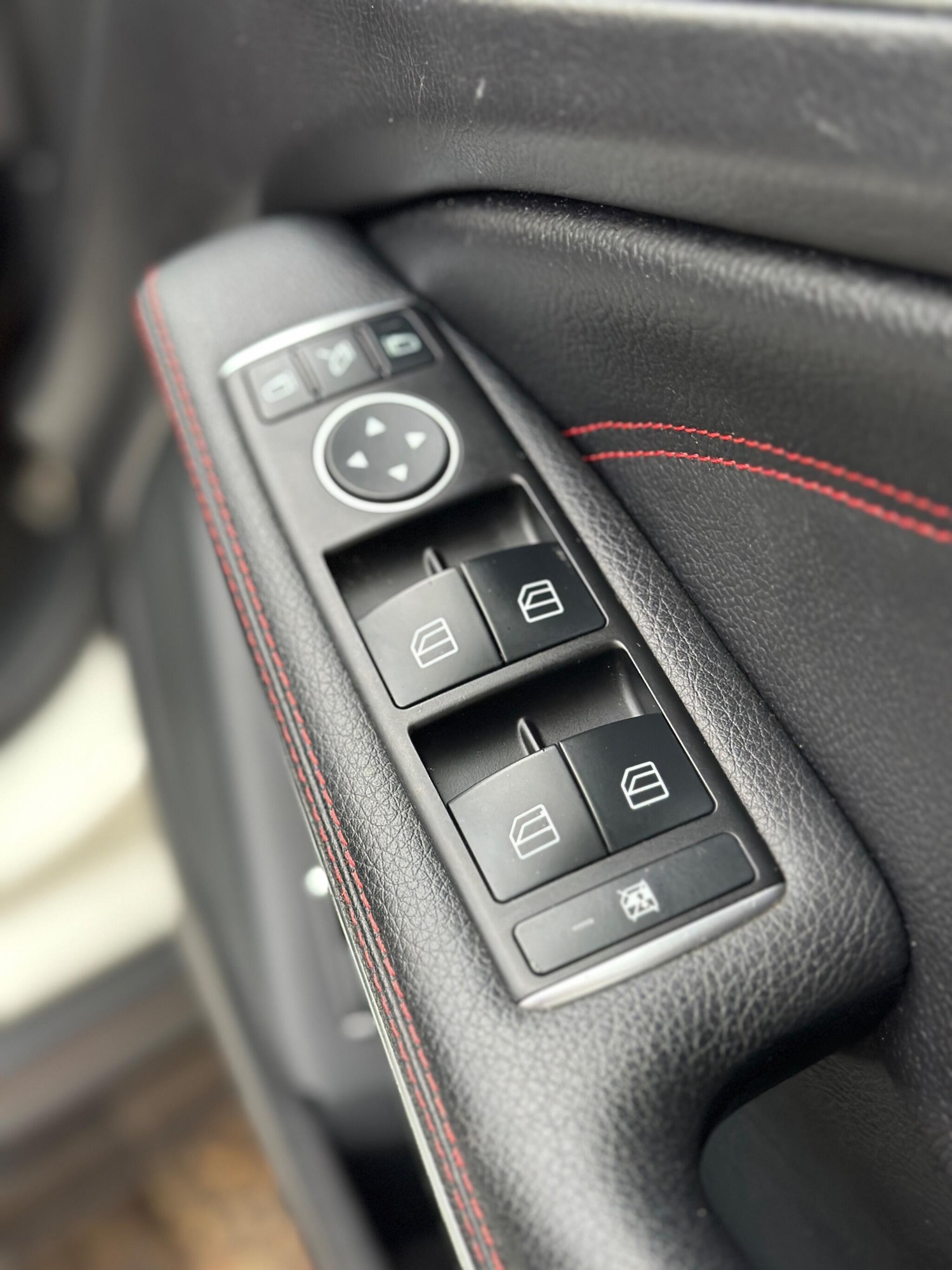 Used Mercedes-Benz GLA 2015 for sale - 76945971: Photo 38