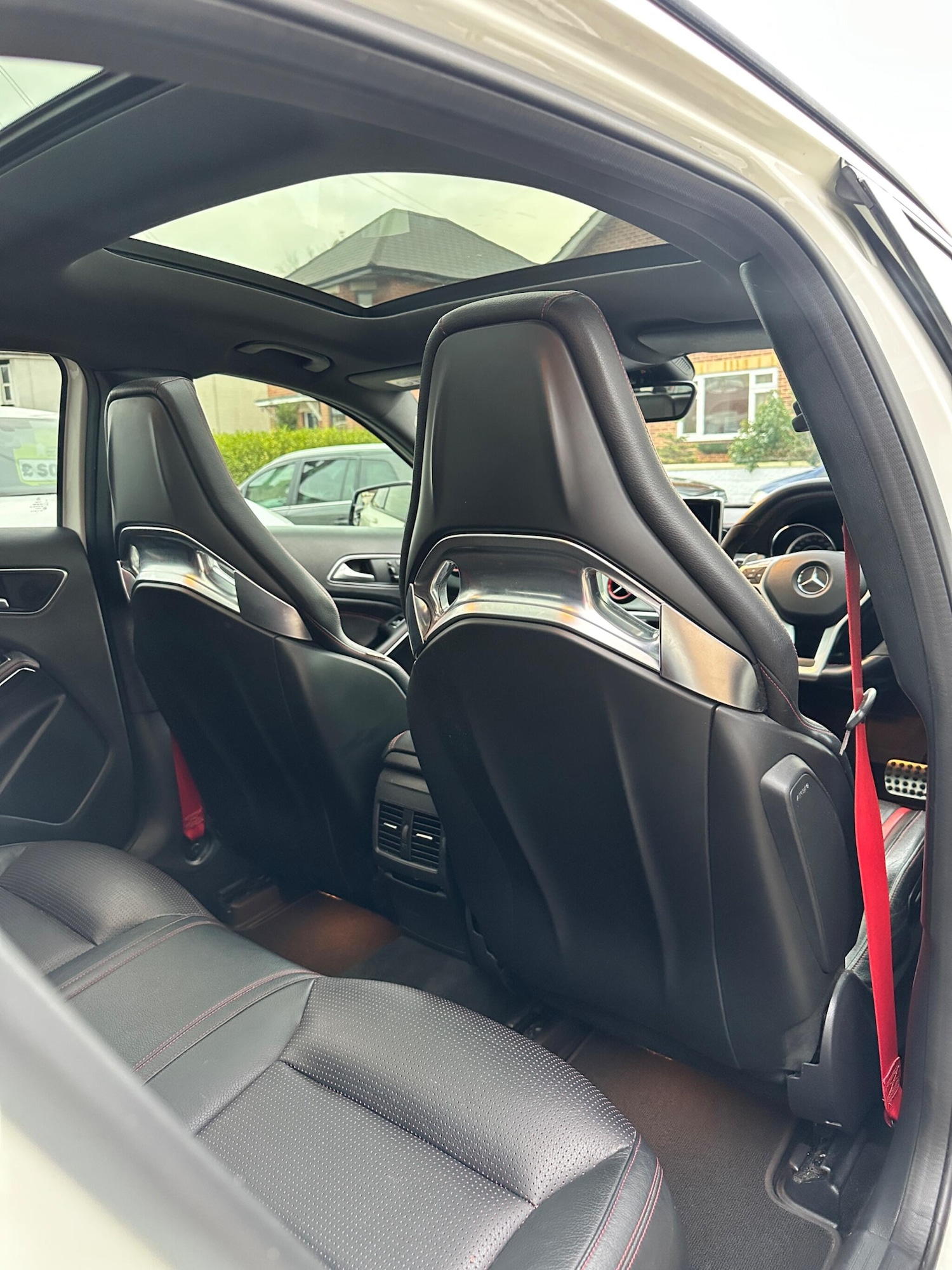 Used Mercedes-Benz GLA 2015 for sale - 76945971: Photo 40