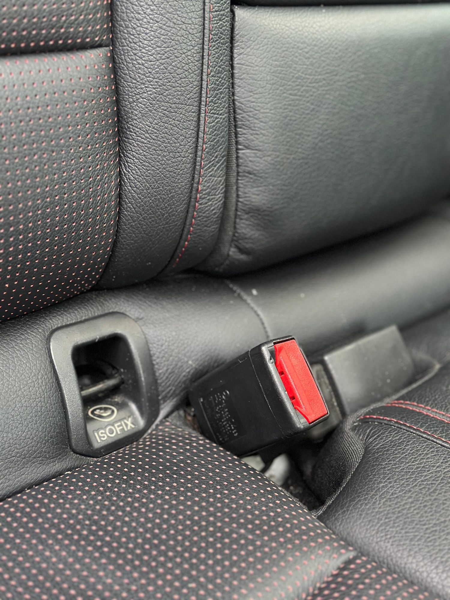 Used Mercedes-Benz GLA 2015 for sale - 76945971: Photo 42