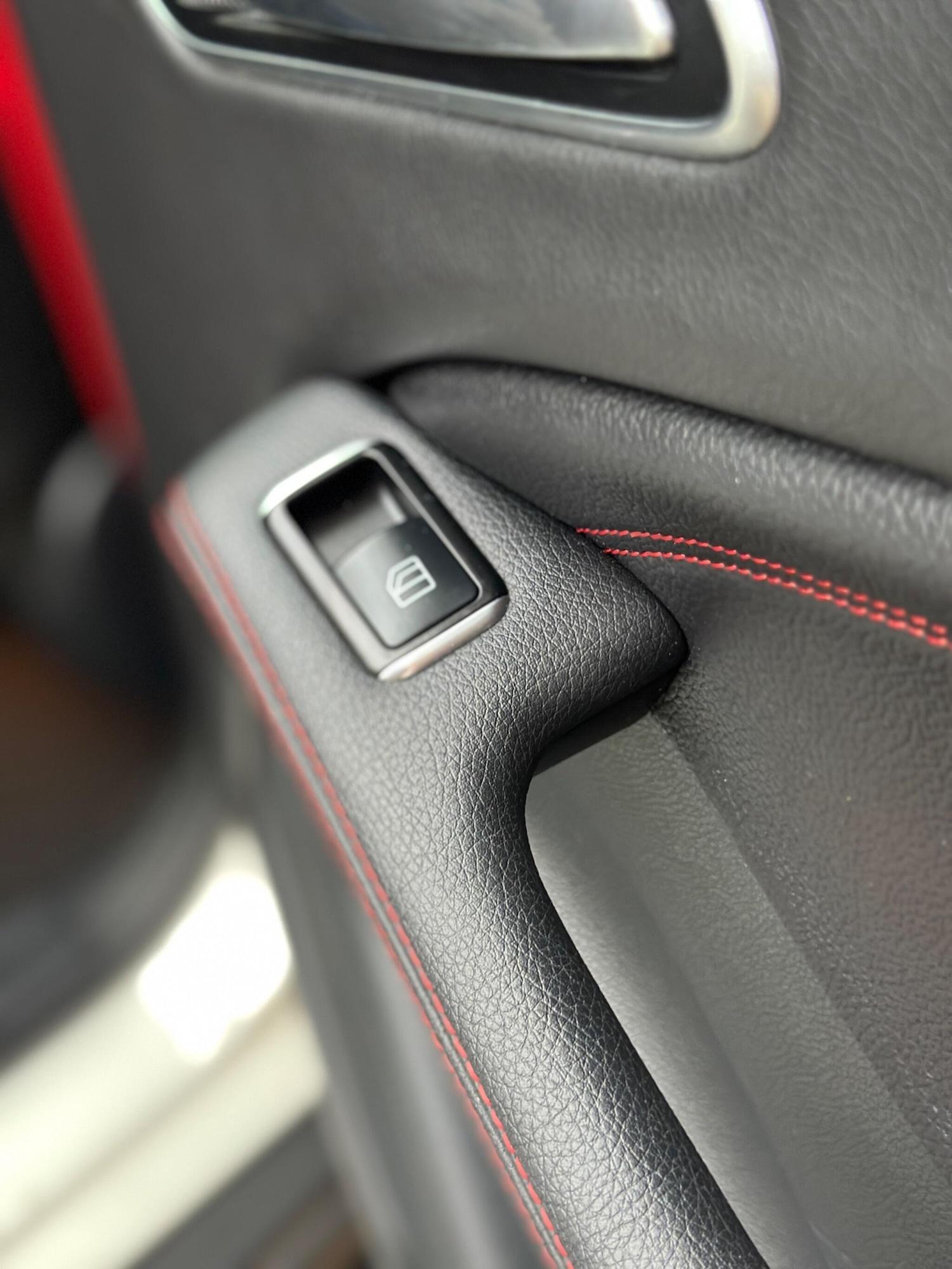 Used Mercedes-Benz GLA 2015 for sale - 76945971: Photo 43