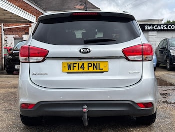 Used Kia Carens 2014 for sale - 79577206: Photo