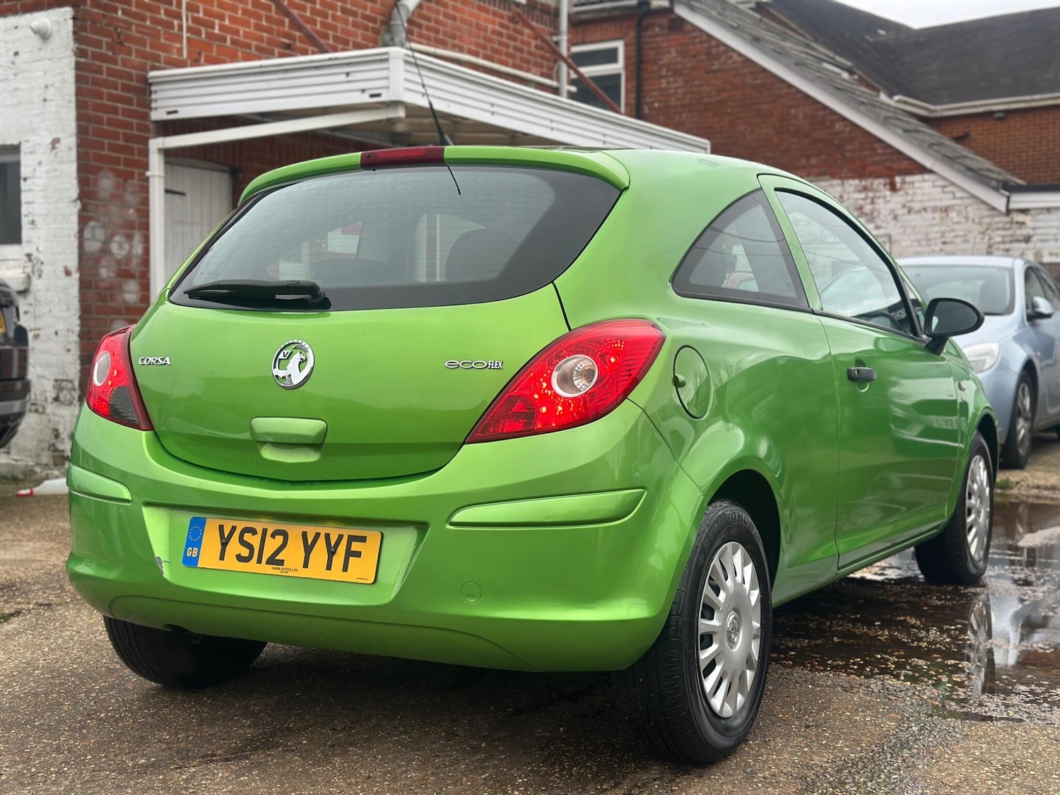Used Vauxhall Corsa 2012 for sale - 77267931: Photo 3