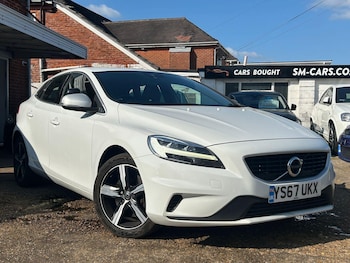 Used Volvo V40 2017 for sale - 78429855: Photo