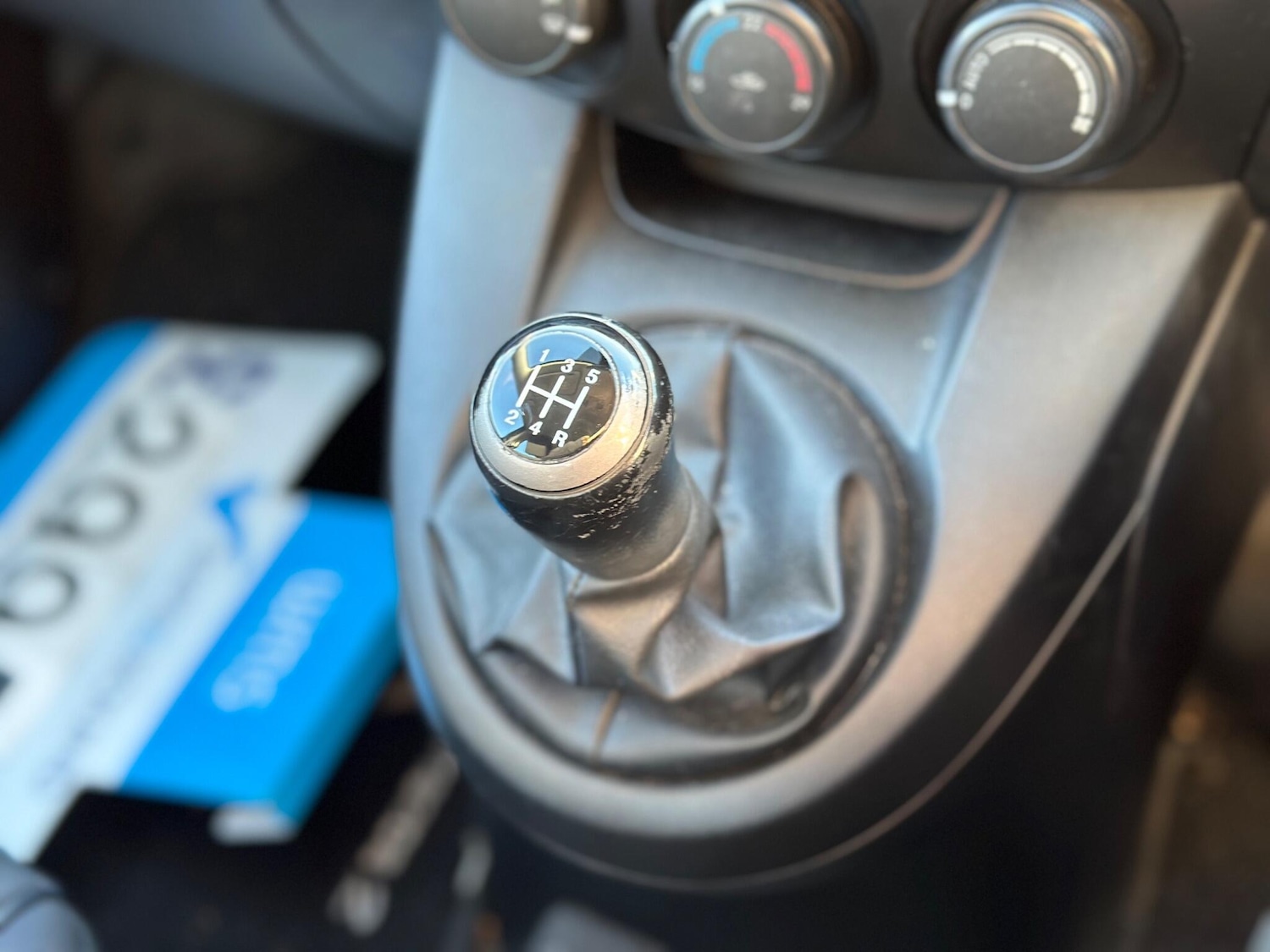 Used Mazda Mazda2 2009 for sale - 77396183: Photo 12