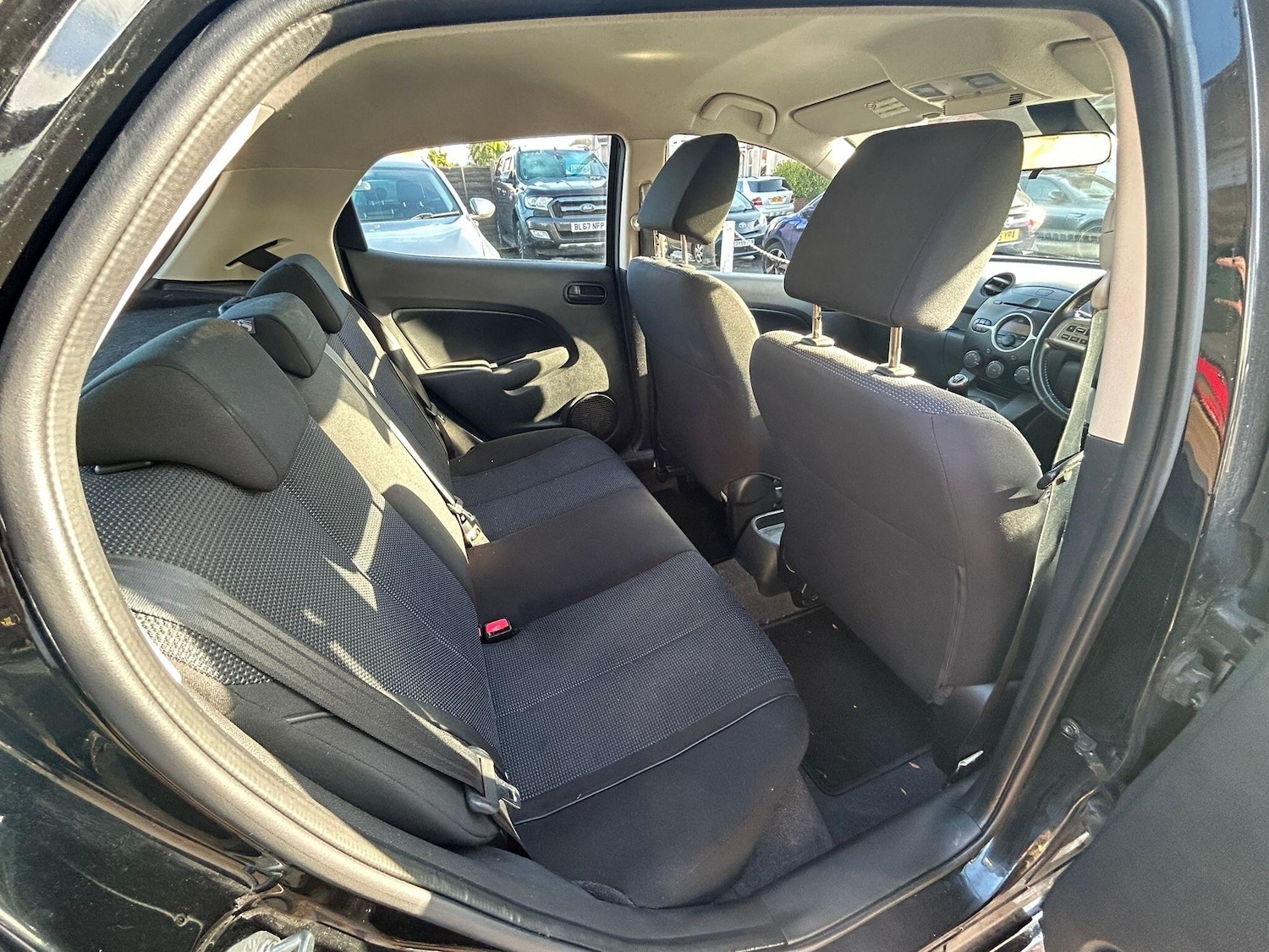 Used Mazda Mazda2 2009 for sale - 77396183: Photo 17