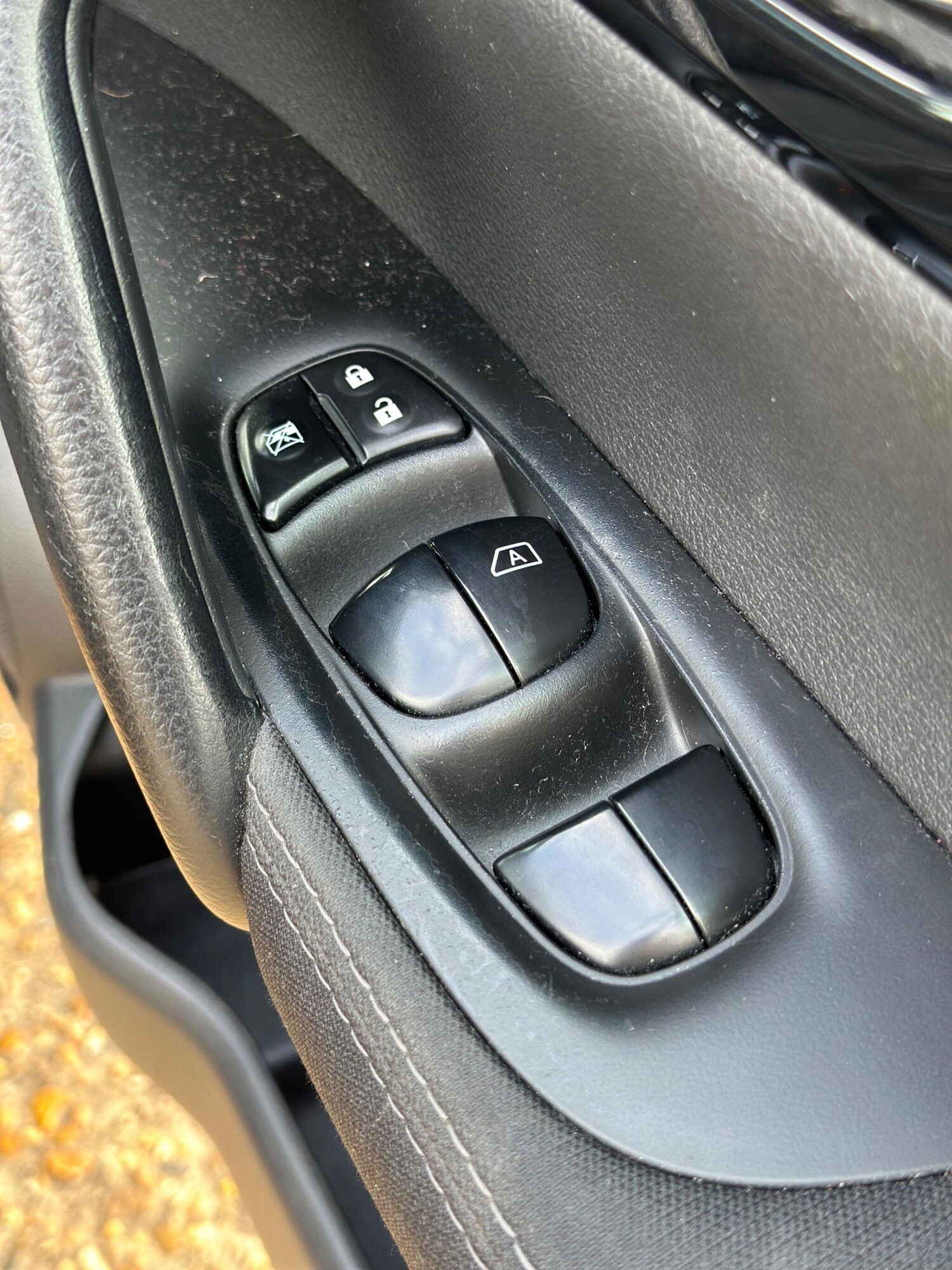 Used Nissan Qashqai for sale - 77908489: Photo 25