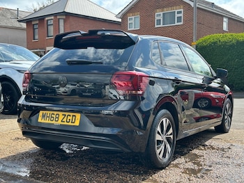Used Volkswagen Polo 2019 for sale - 78911267: Photo