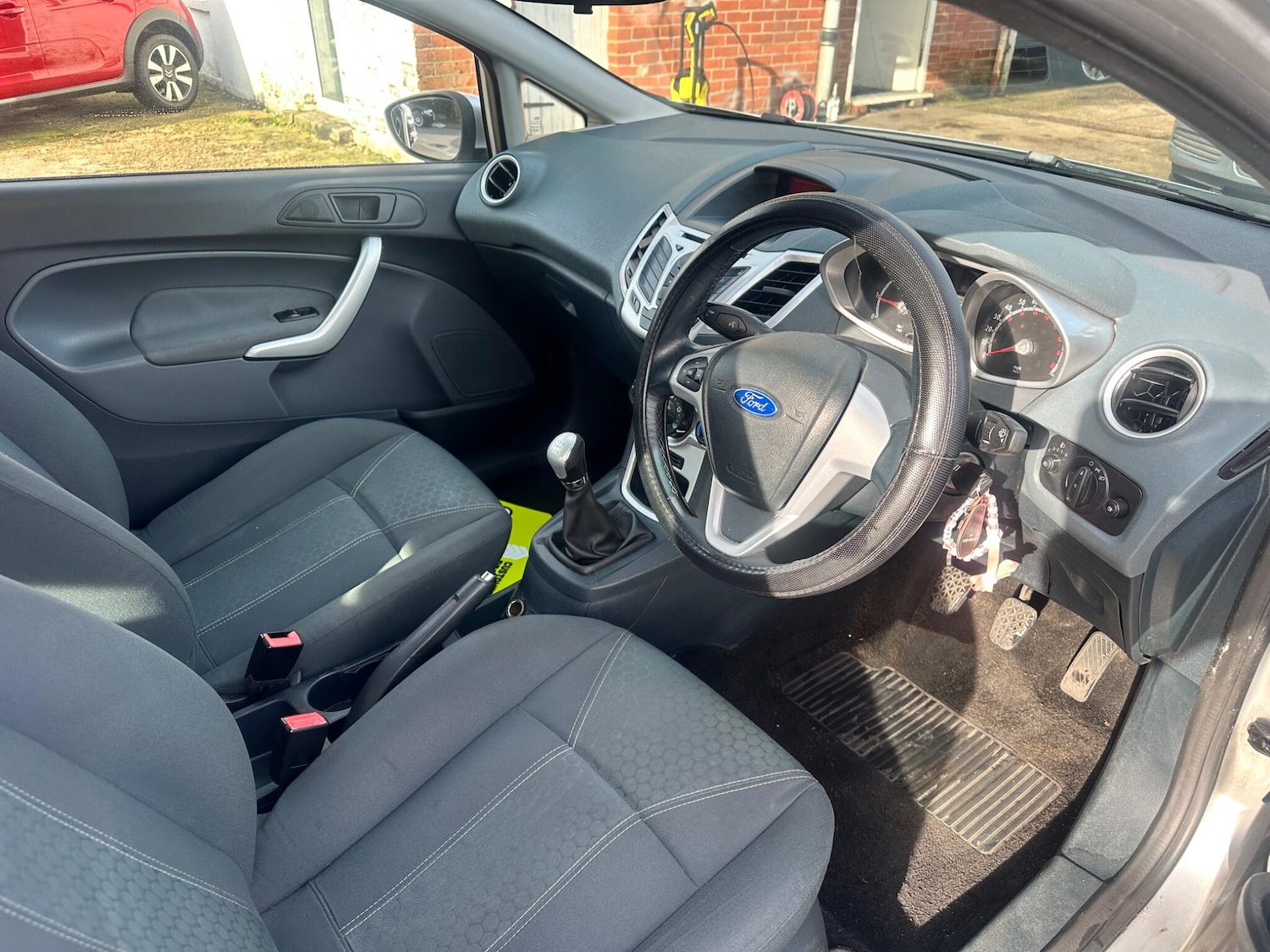 Used Ford Fiesta 2009 for sale - 77411823: Photo 11