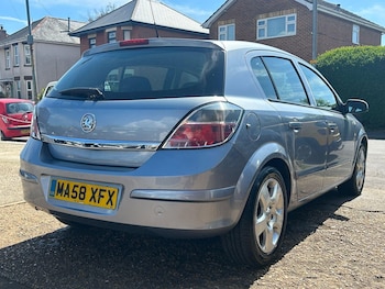 Used Vauxhall Astra 2008 for sale - 78481186: Photo