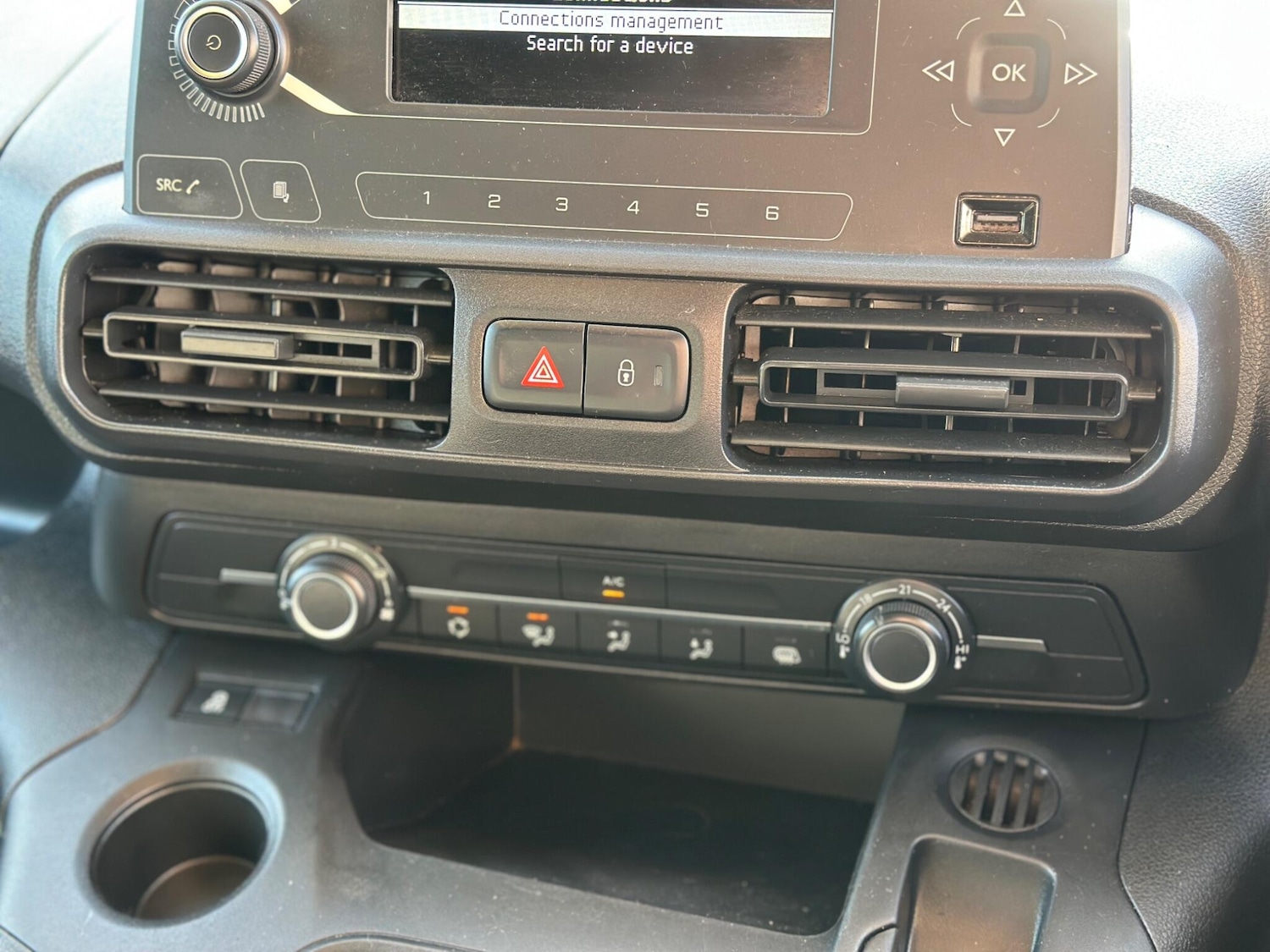 Used Vauxhall Combo 2020 for sale - 76945968: Photo 19