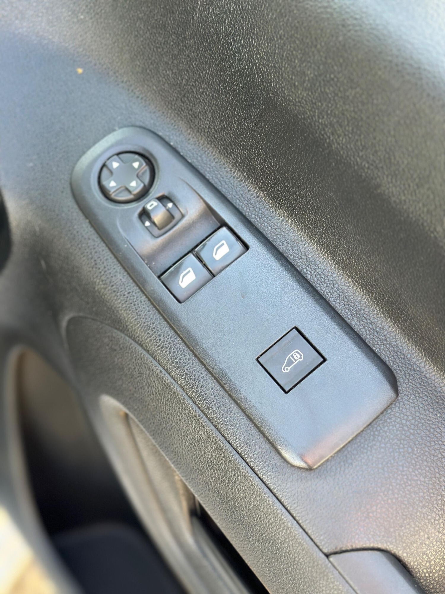 Used Vauxhall Combo 2020 for sale - 76945968: Photo 22