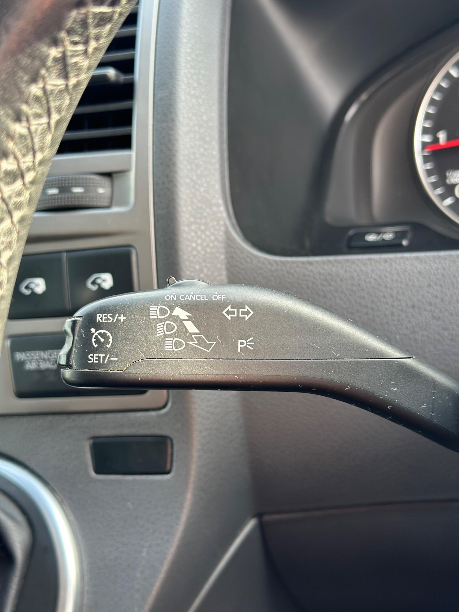 Used Volkswagen Caravelle 2014 for sale - 76945976: Photo 12