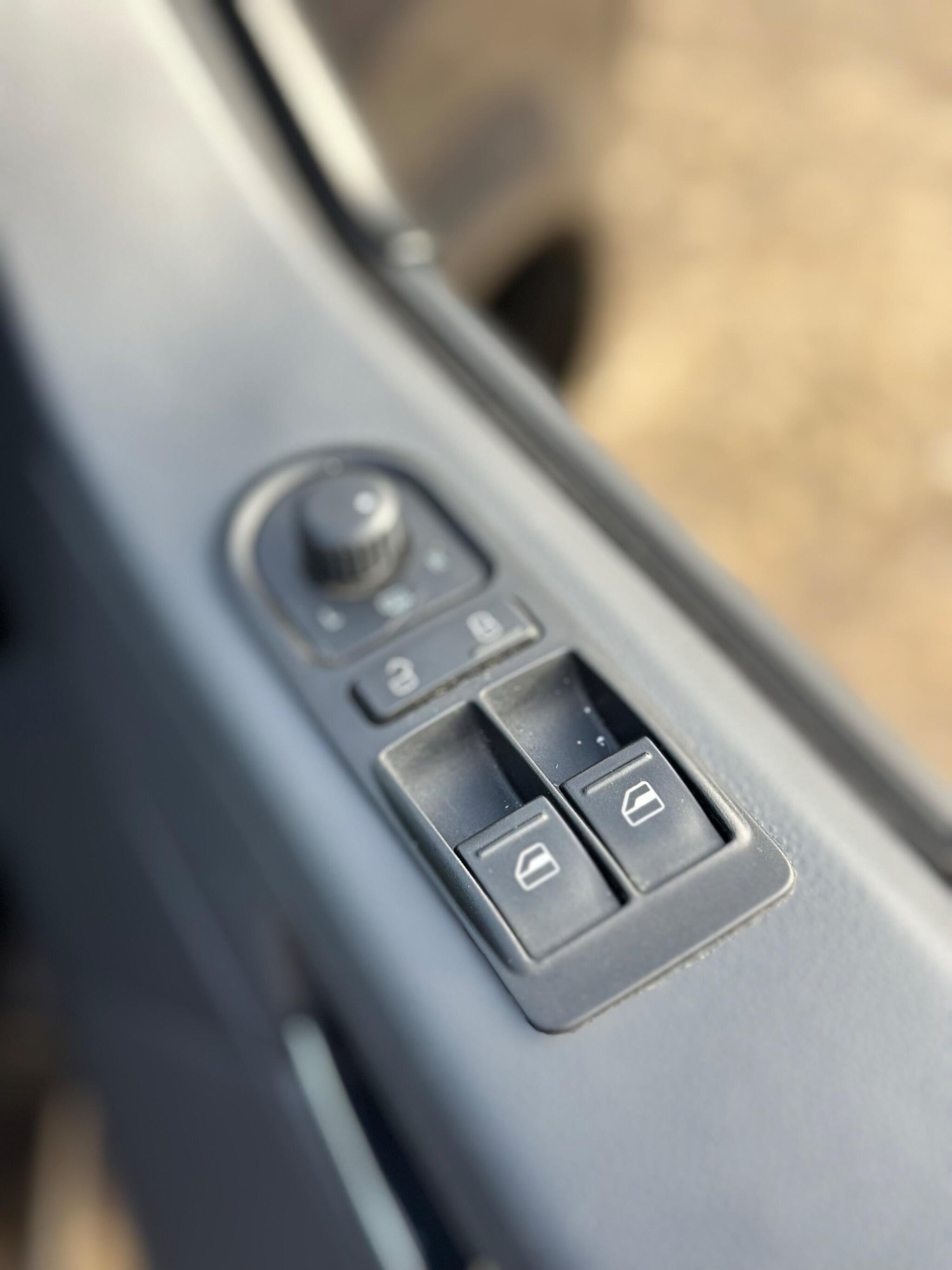 Used Volkswagen Caravelle 2014 for sale - 76945976: Photo 26