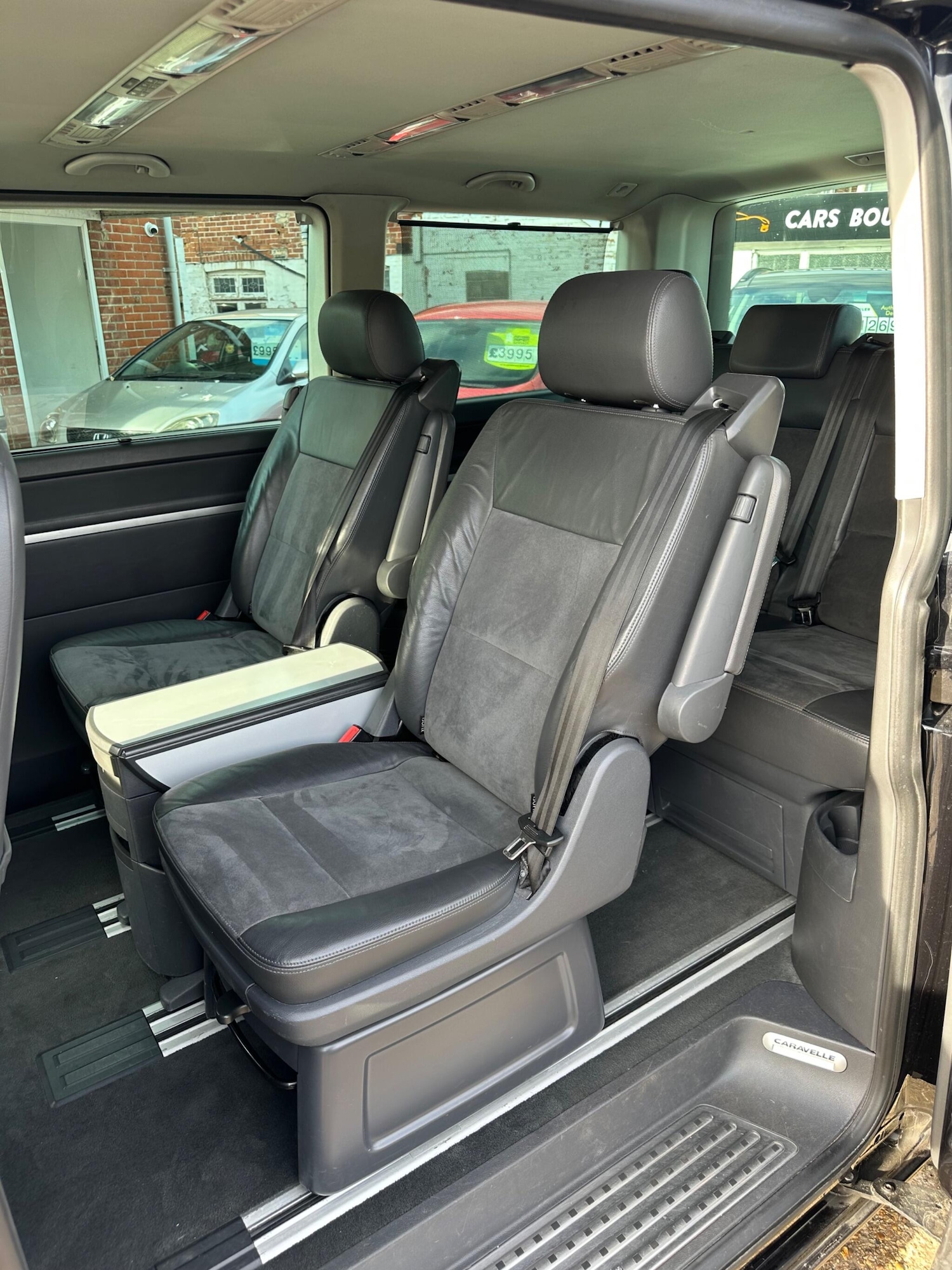 Used Volkswagen Caravelle 2014 for sale - 76945976: Photo 35