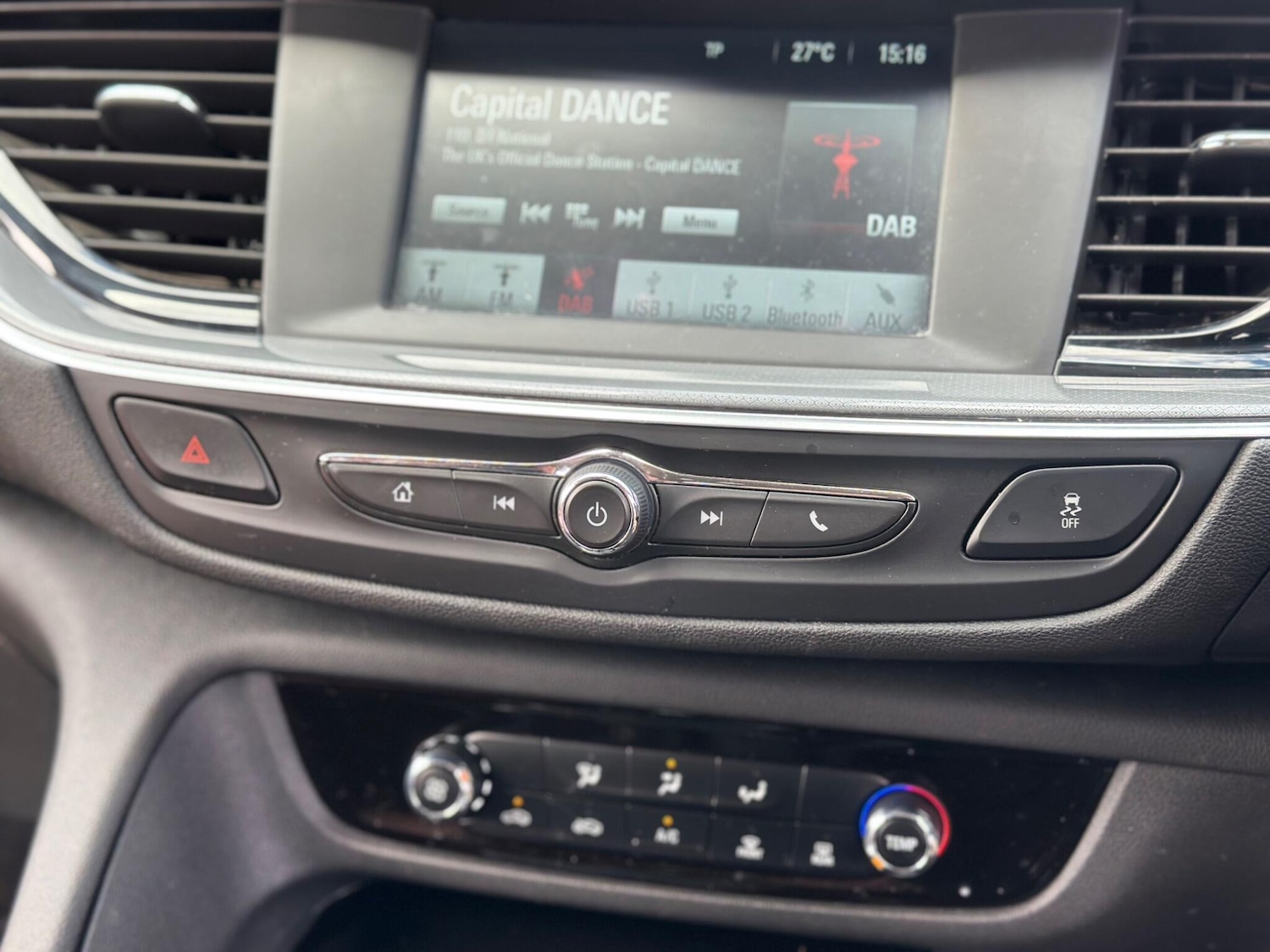 Used Vauxhall Insignia 2019 for sale - 78047252: Photo 20