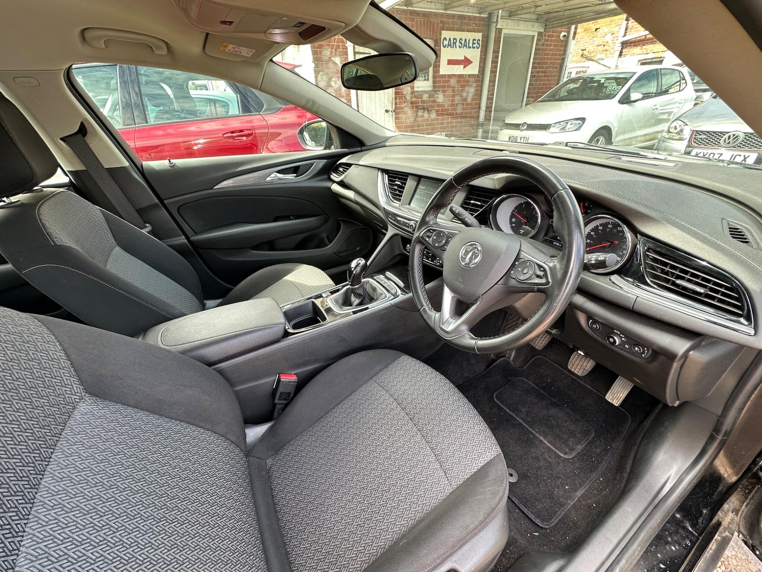 Used Vauxhall Insignia 2019 for sale - 78047252: Photo 9