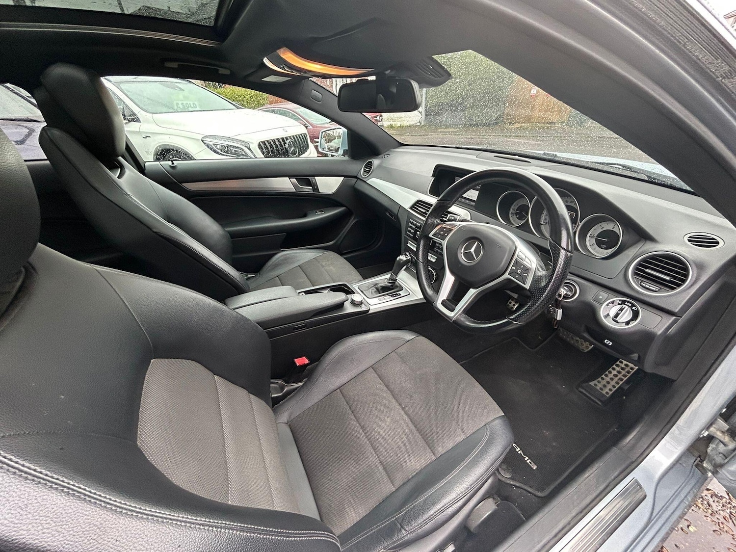 Used Mercedes-Benz C Class 2019 for sale - 76976446: Photo 13