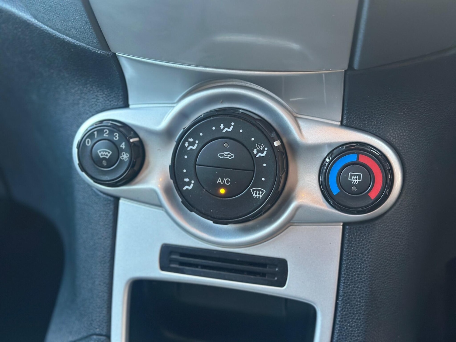 Used Ford Fiesta for sale - 77016898: Photo 17