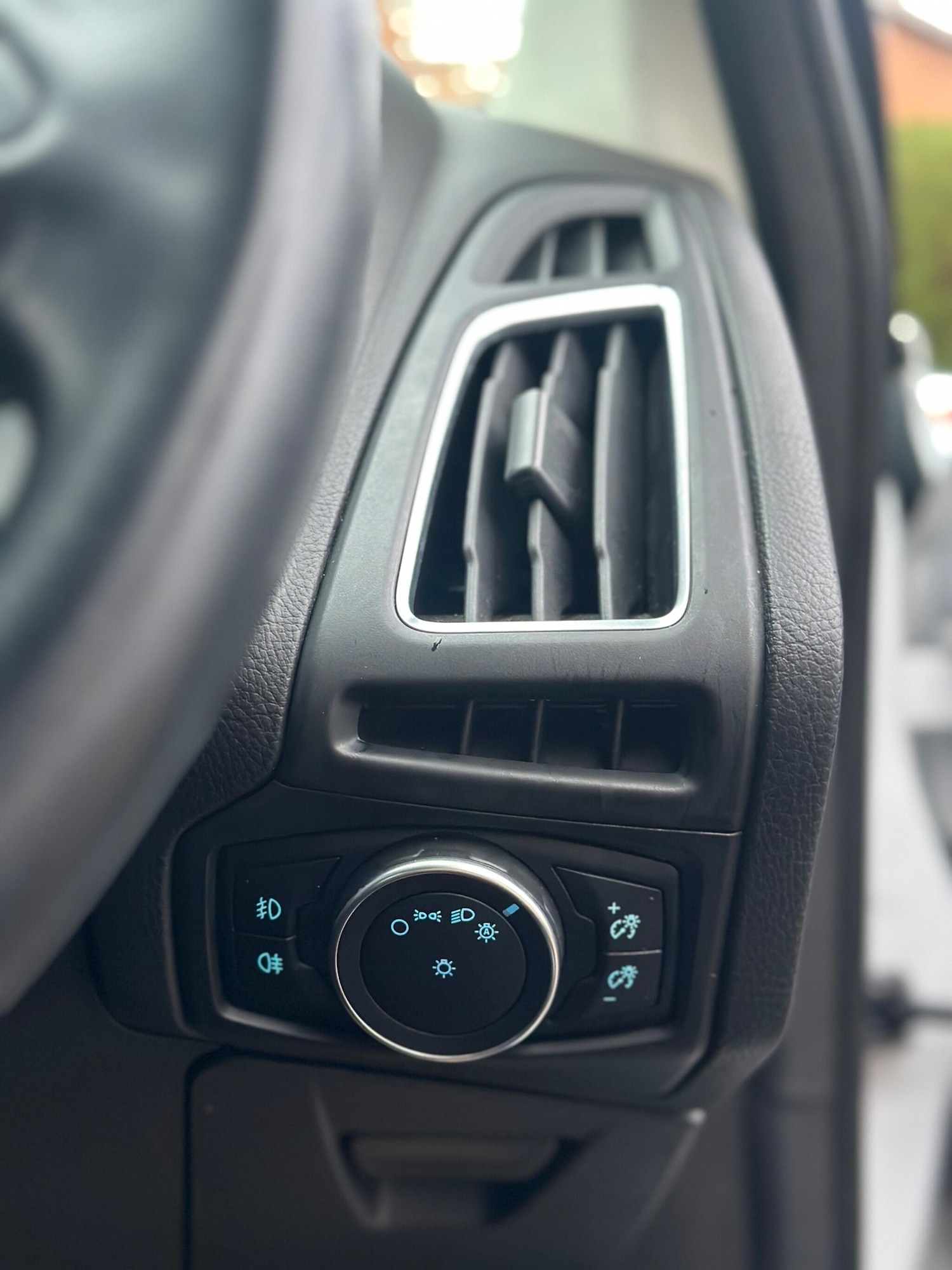 Used Ford Focus 2018 for sale - 77216211: Photo 16