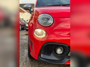 Used Abarth 595 2016 for sale - 76945975: Photo