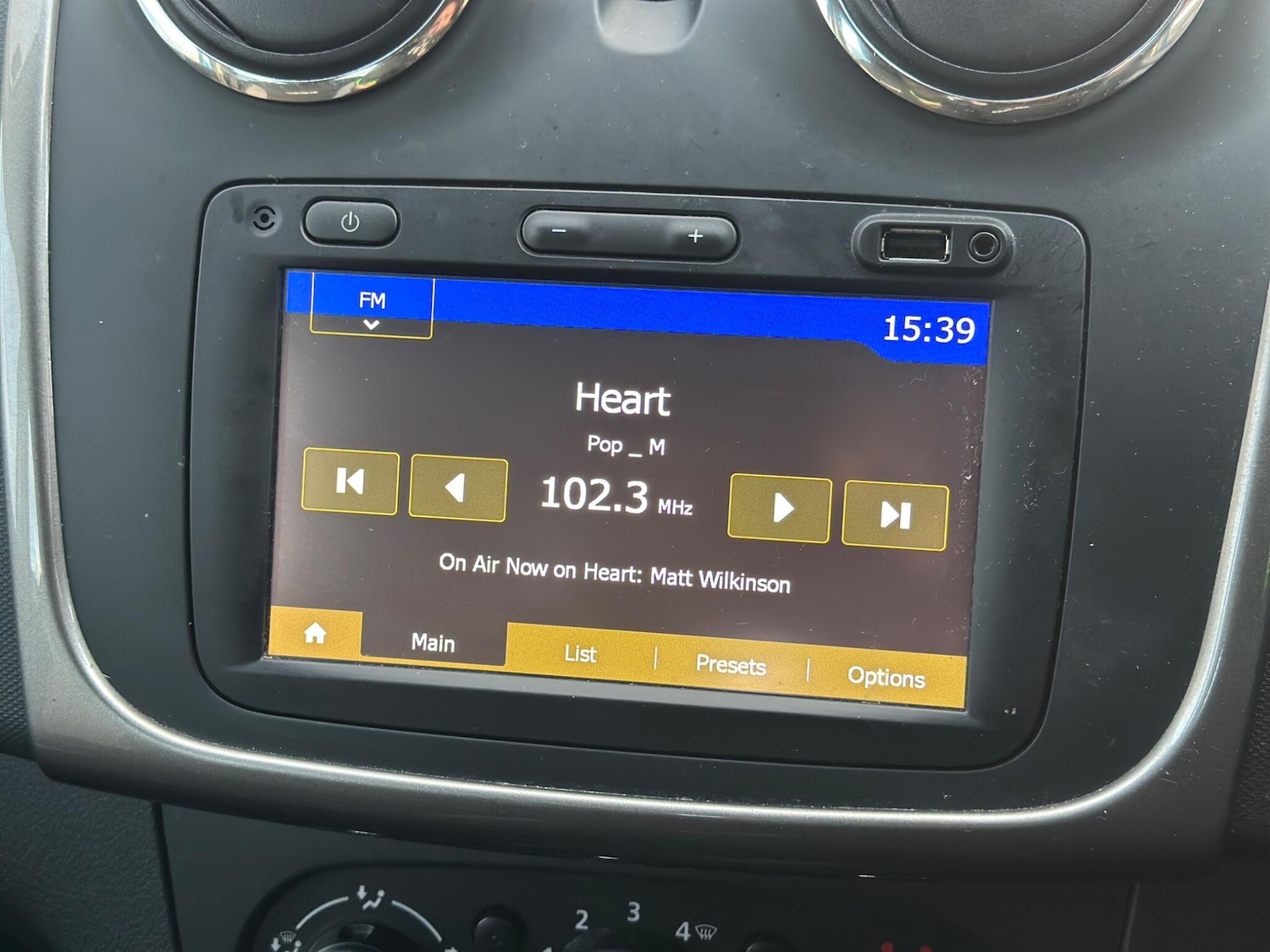 Used Dacia Sandero Stepway 2016 for sale - 76945973: Photo 16