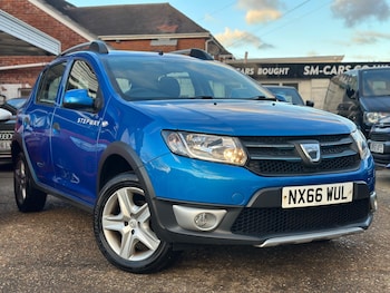 Used Dacia Sandero Stepway 2016 for sale - 76945973: Photo