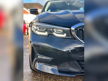 Used BMW 3 Series 2020 for sale - 77230329: Photo