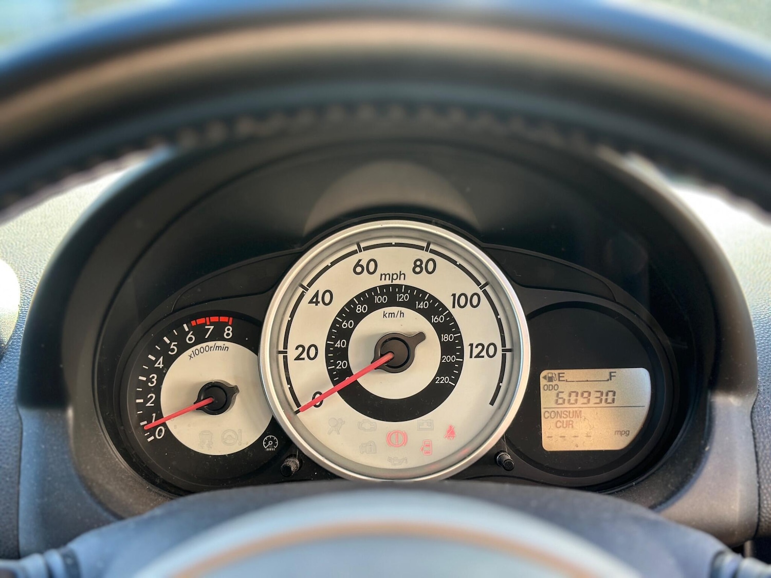 Used Mazda Mazda2 2009 for sale - 77229928: Photo 10