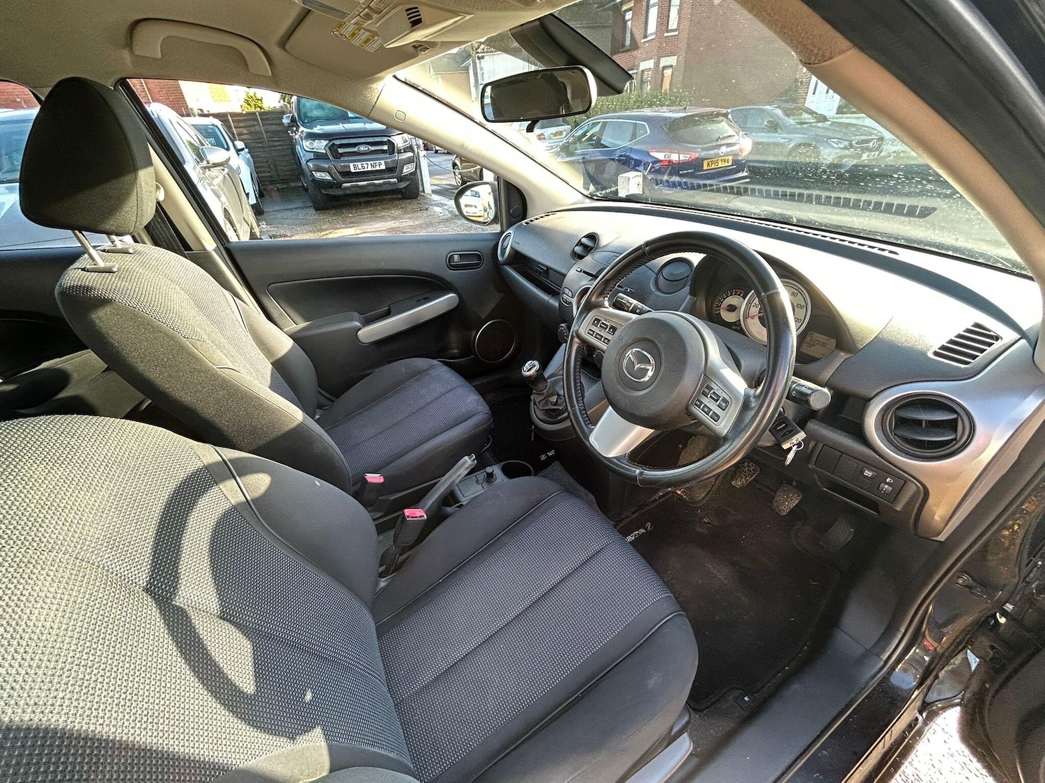 Used Mazda Mazda2 2009 for sale - 77229928: Photo 7