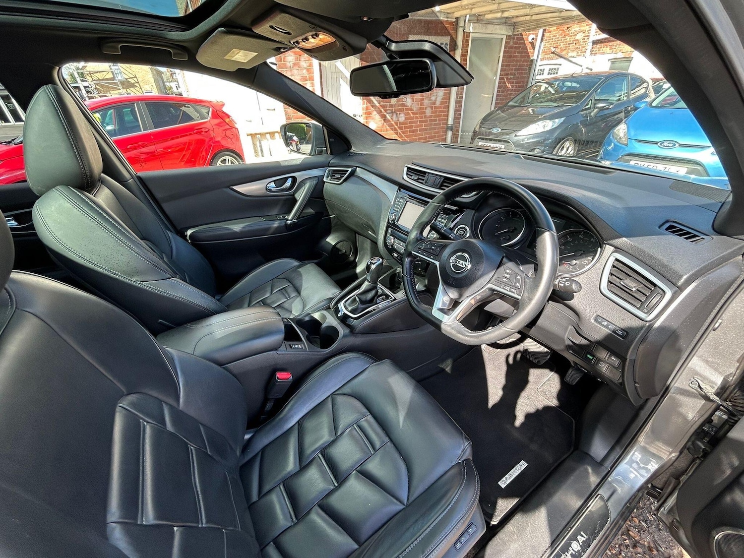 Used Nissan Qashqai 2017 for sale - 78020353: Photo 11