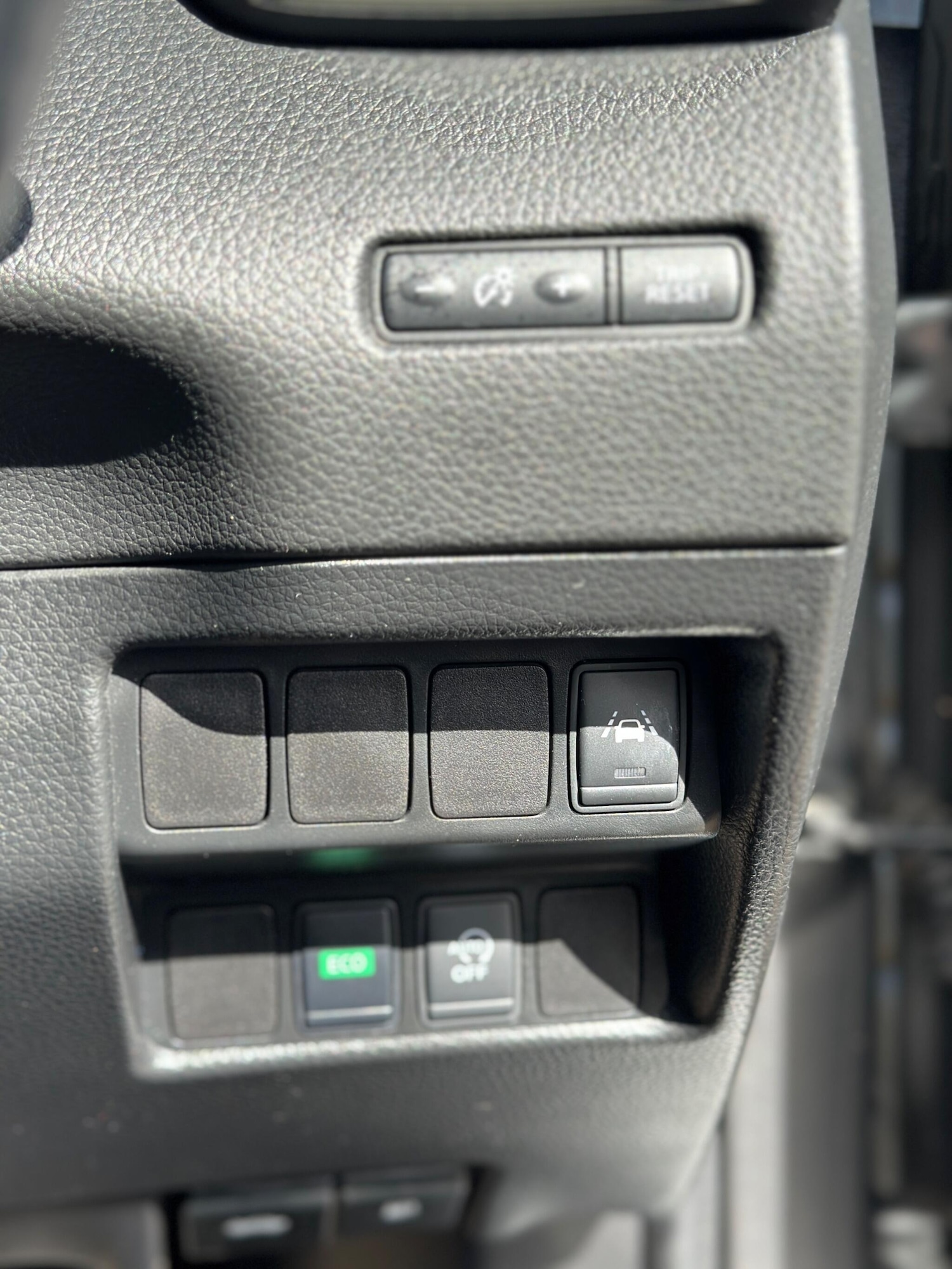 Used Nissan Qashqai 2017 for sale - 78020353: Photo 15